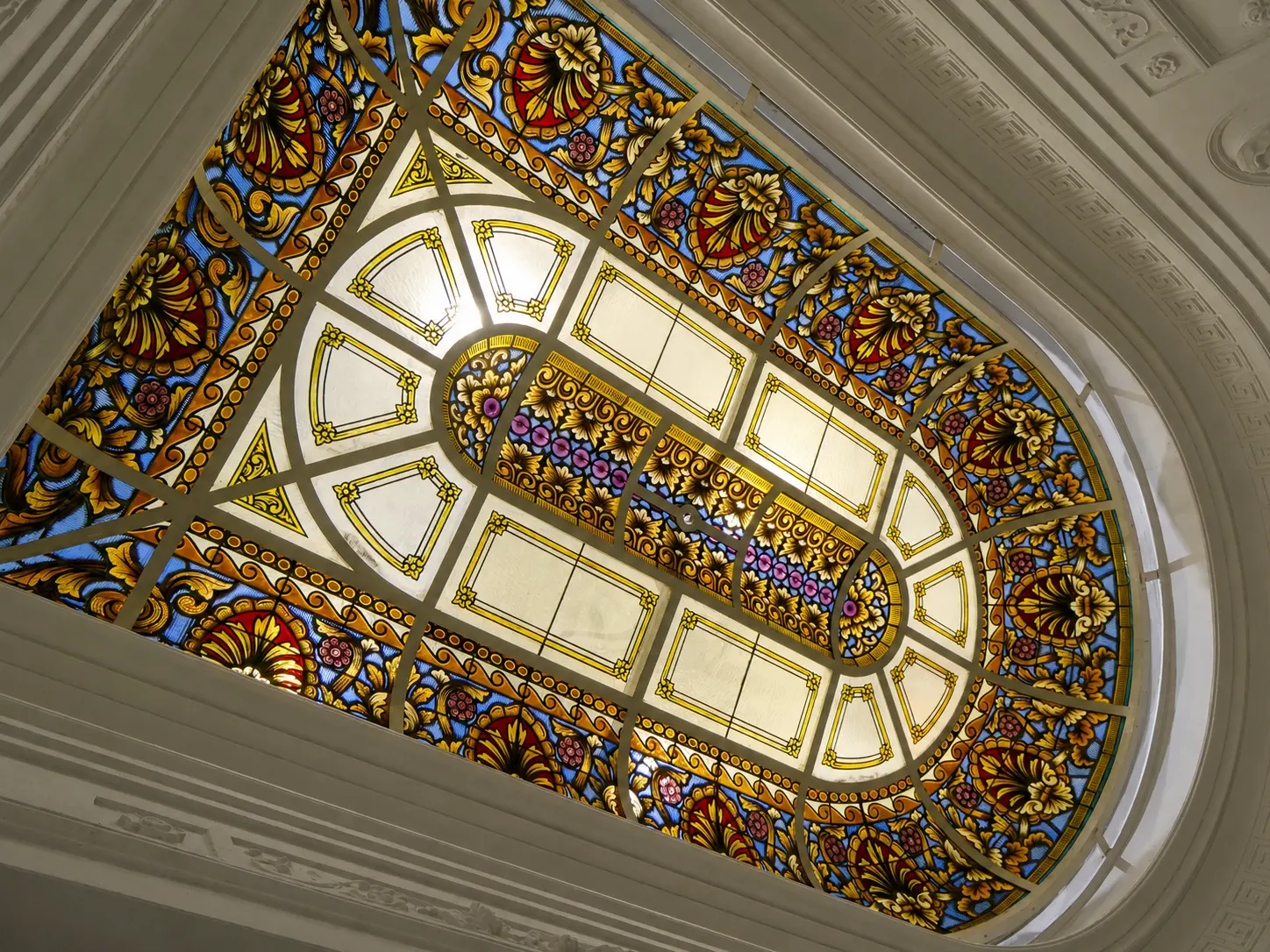 restauracion-vidrieras-casa-orlandai-barcelona Restauración de vidrieras de la Casa Orlandai, Barcelona